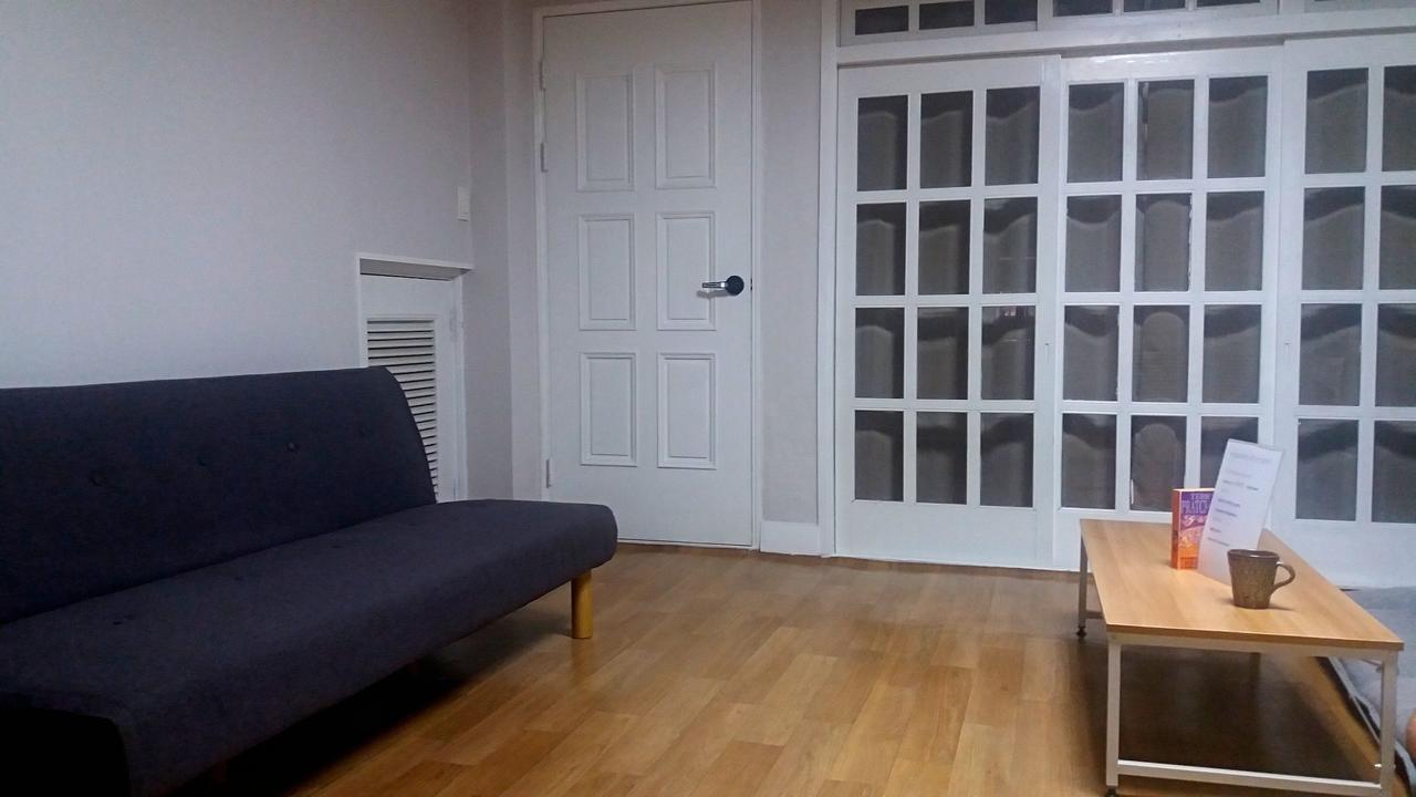 Silk Road Hostel Busan Bagian luar foto