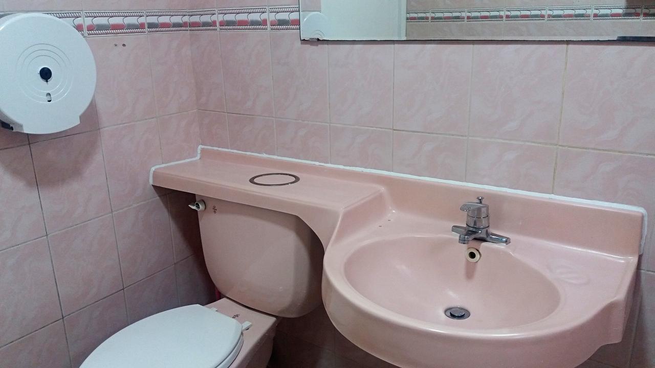 Silk Road Hostel Busan Bagian luar foto