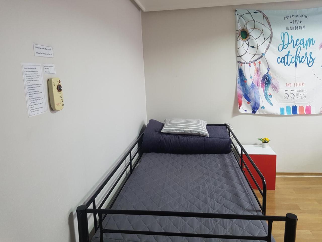 Silk Road Hostel Busan Bagian luar foto